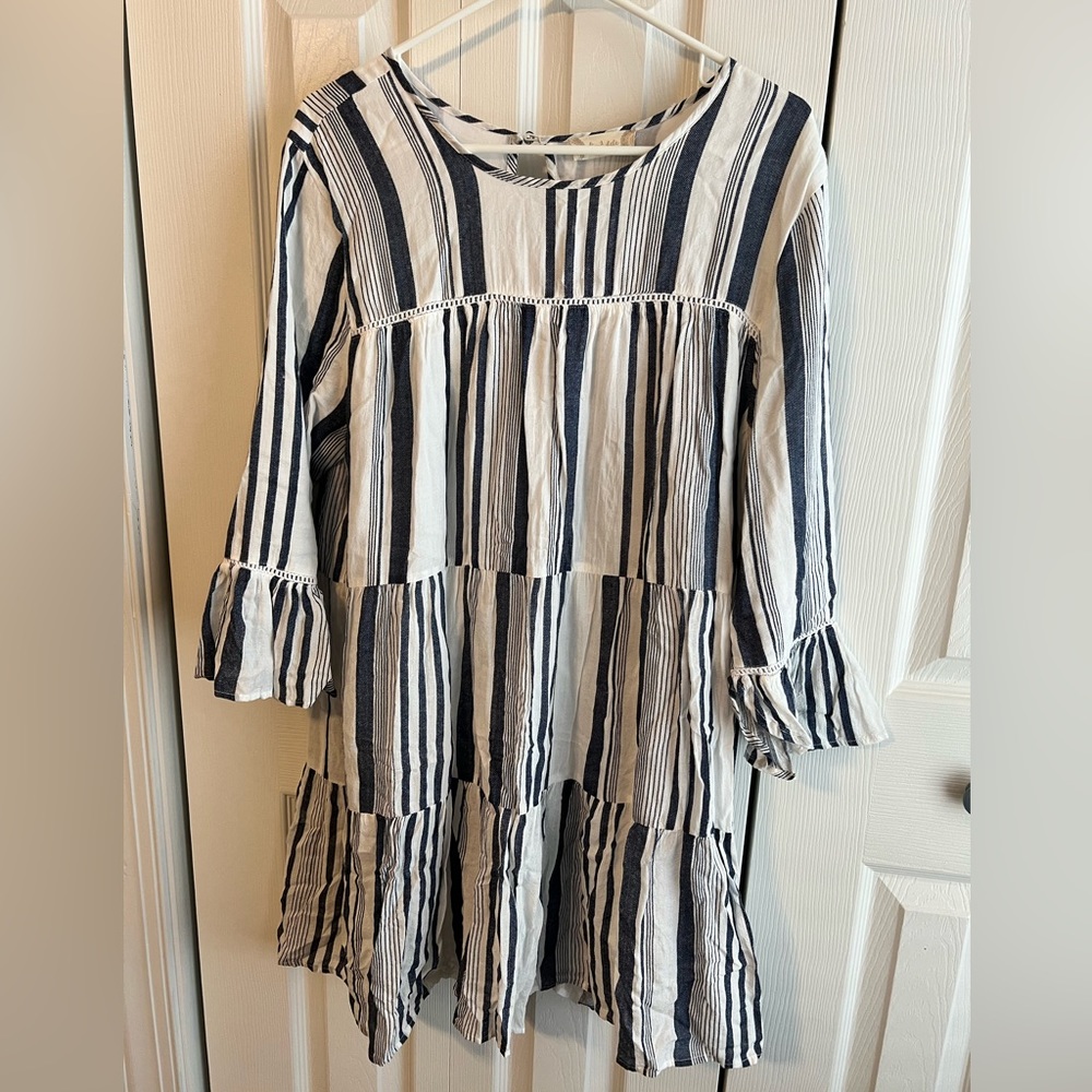 Alter’d State women’s long sleeved dress
